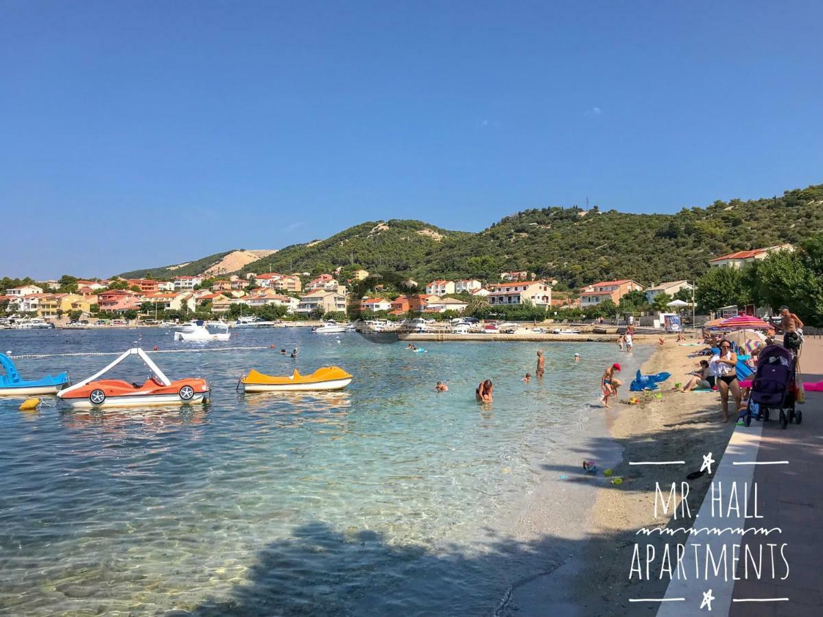 Mr. Hall Apartments Barbat na Rabu Dış mekan fotoğraf
