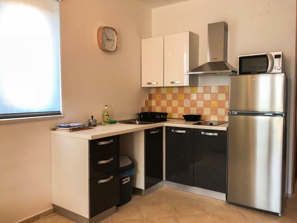 Mr. Hall Apartments Barbat na Rabu Dış mekan fotoğraf